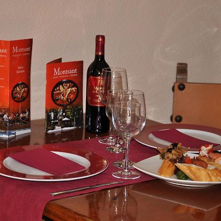 Hostal Montsant Salou Exteriör bild