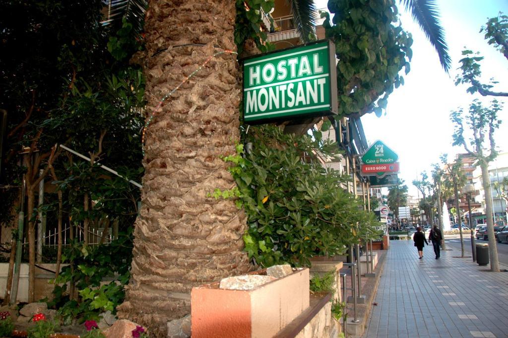 Hostal Montsant Hotell Salou Exteriör bild